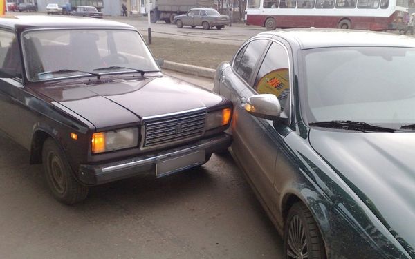 Какой автомобиль лучше для такси в москве
